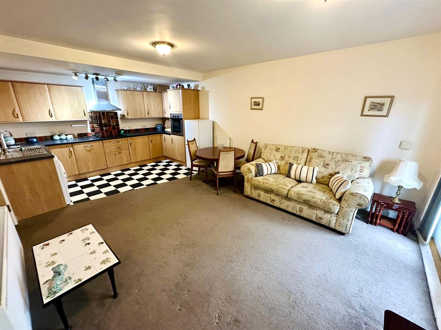 Lamberts Road, Swansea, SA1 8QS